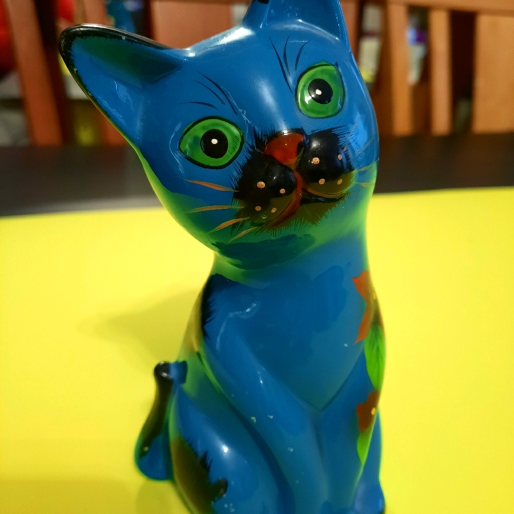 CAT MONEY BOX , FUNNY, CUTE, RARITY.  FAIENCE $50